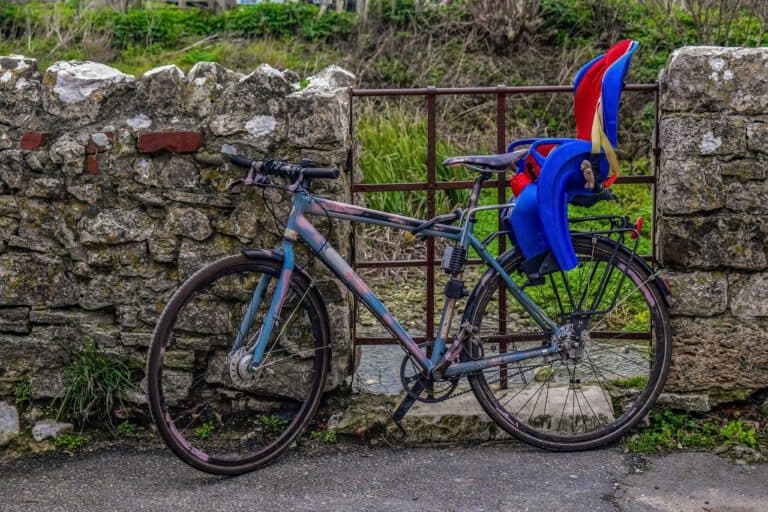 bester Kinderfahrradsitz, hinten, vorne